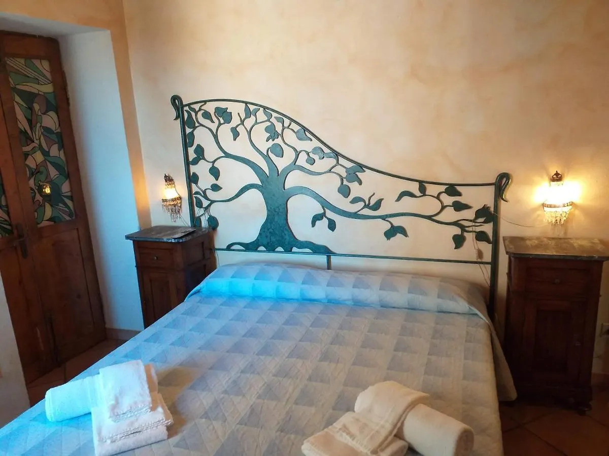Affittacamere Licenza N.1 Presso La Magica Torre Pitigliano Guest house