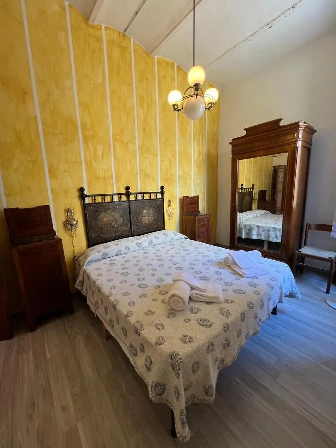 Affittacamere Licenza N.1 Presso La Magica Torre Pitigliano Guest house