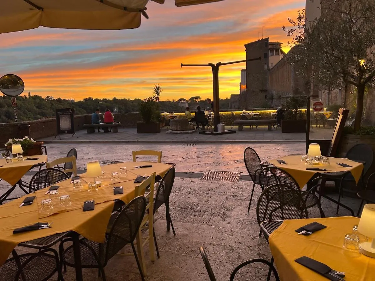 Affittacamere Licenza N.1 Presso La Magica Torre Pitigliano Italy